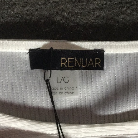 Longsleeve pullover blouse - Picture 2 of 4